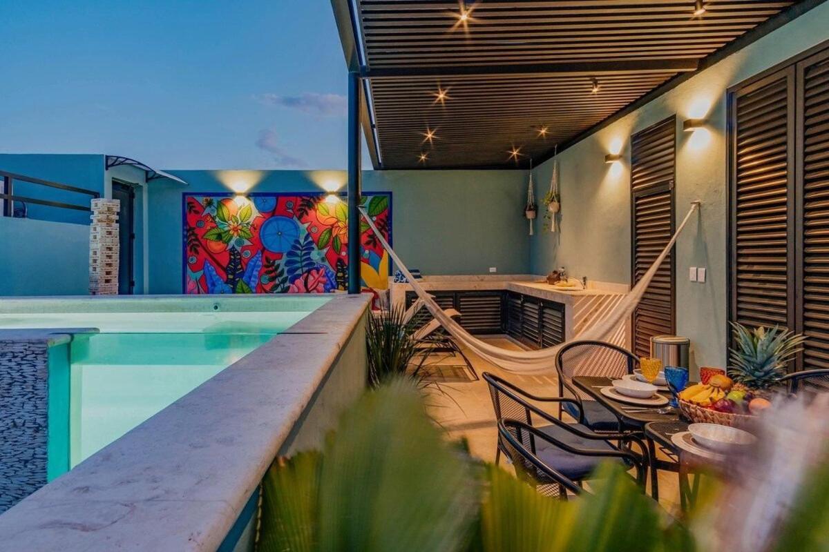 Rincon Del Cielo Rooftop With Glass Walled Pool Merida Bagian luar foto